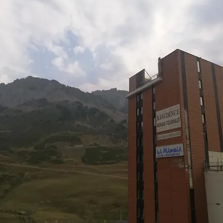 Au Pied Des Pistes Апартаменты *